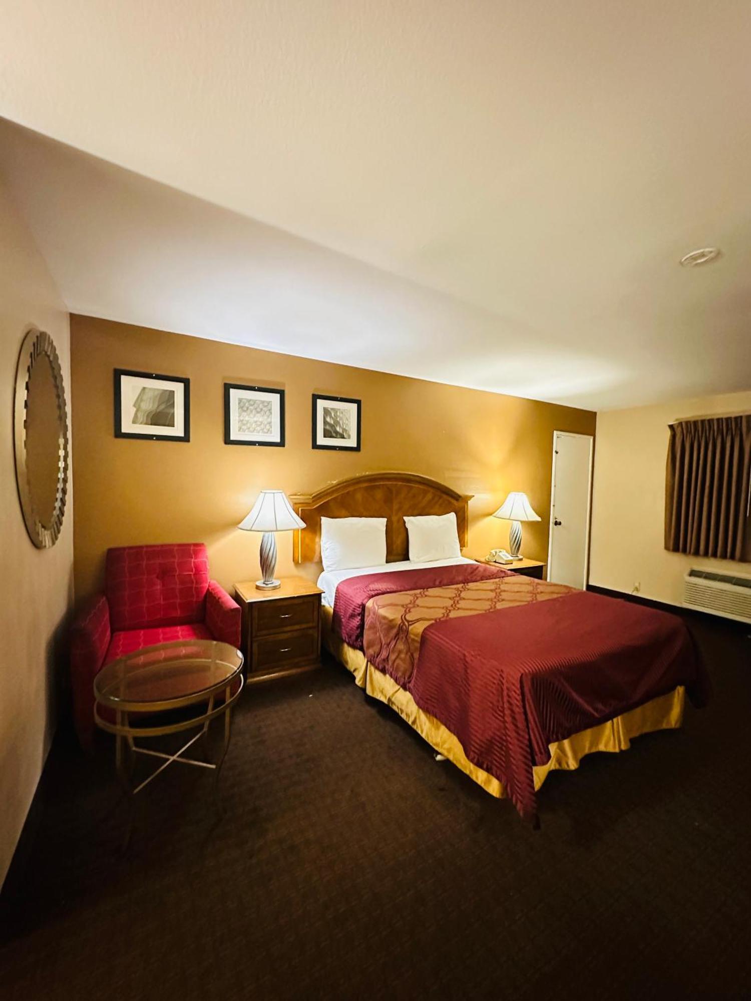 Franciscan Inn Motel Vista Ngoại thất bức ảnh